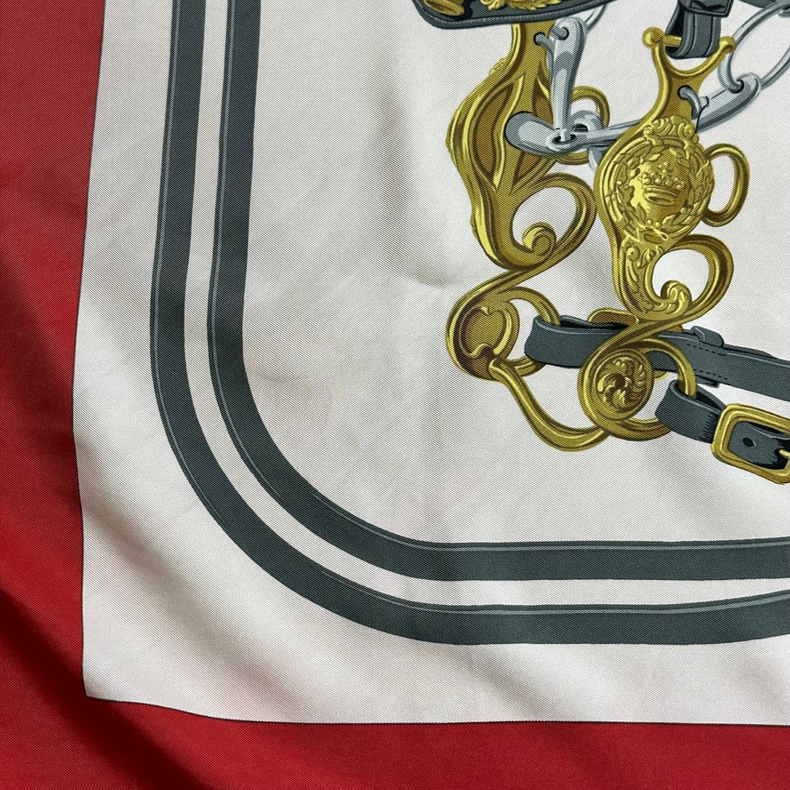 에르메스 BRIDES de GALA 빈티지 실크 까레 스카프 상품이미지4