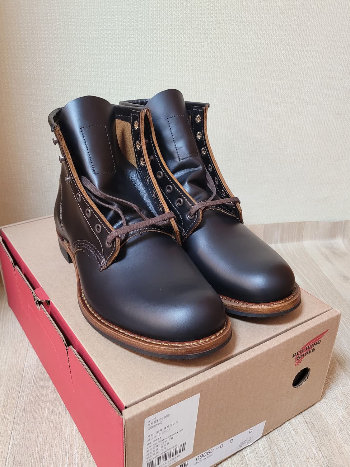 레드윙 벡맨 9060 8D 새상품 상품이미지1