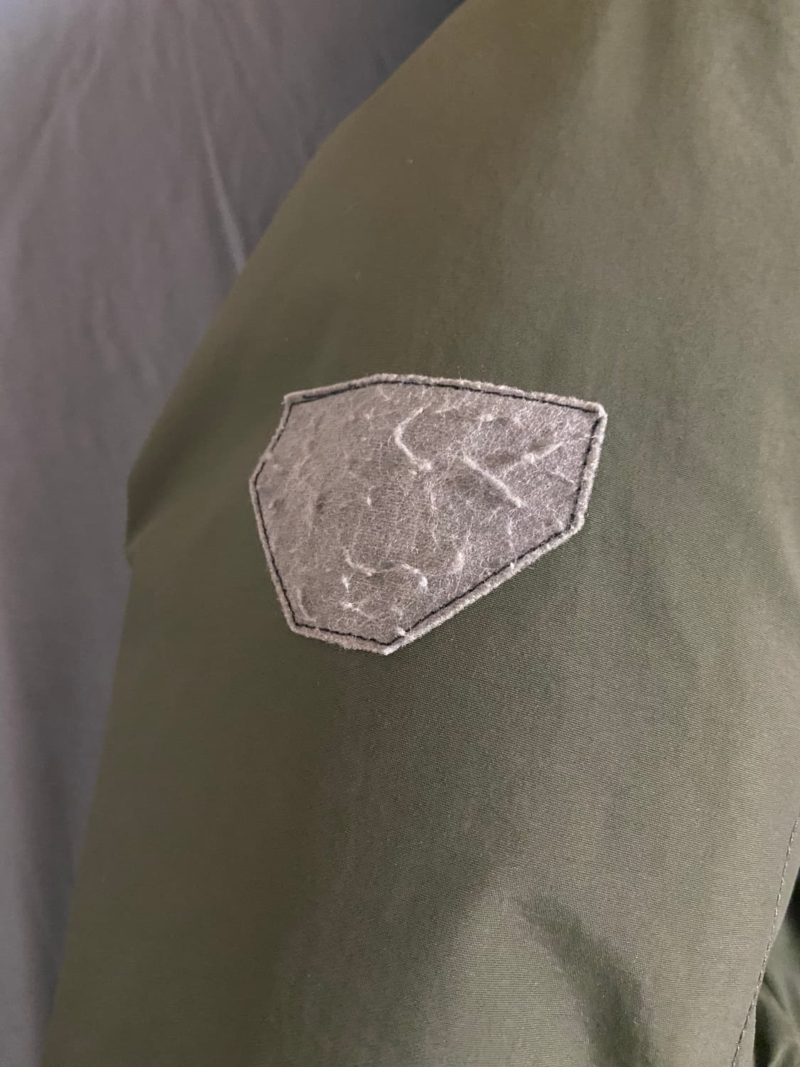 트레스패스 여성용 구스다운 롱패딩 카키 상품이미지9