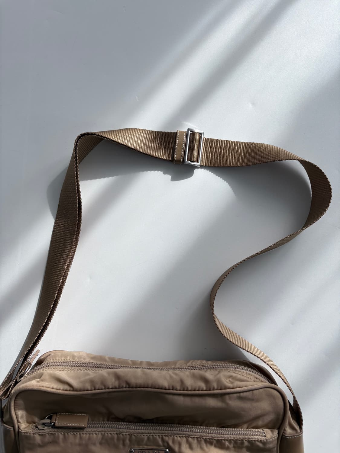 Prada 프라다 베이지 크로스백 상품이미지4