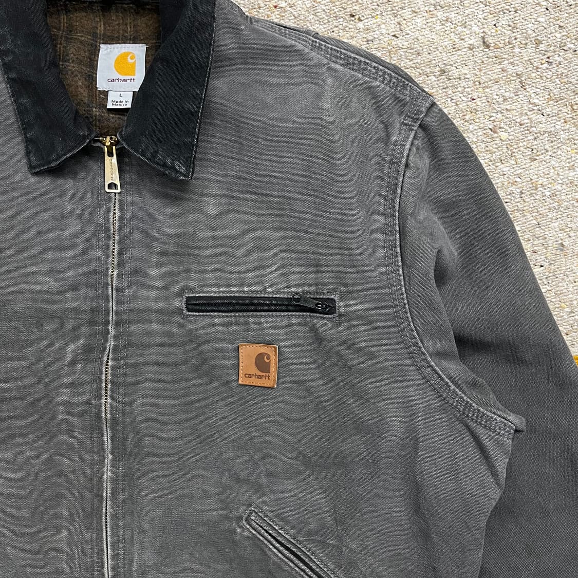 칼하트 J97 디트로이트 자켓 그레이블 gvl 상품이미지3