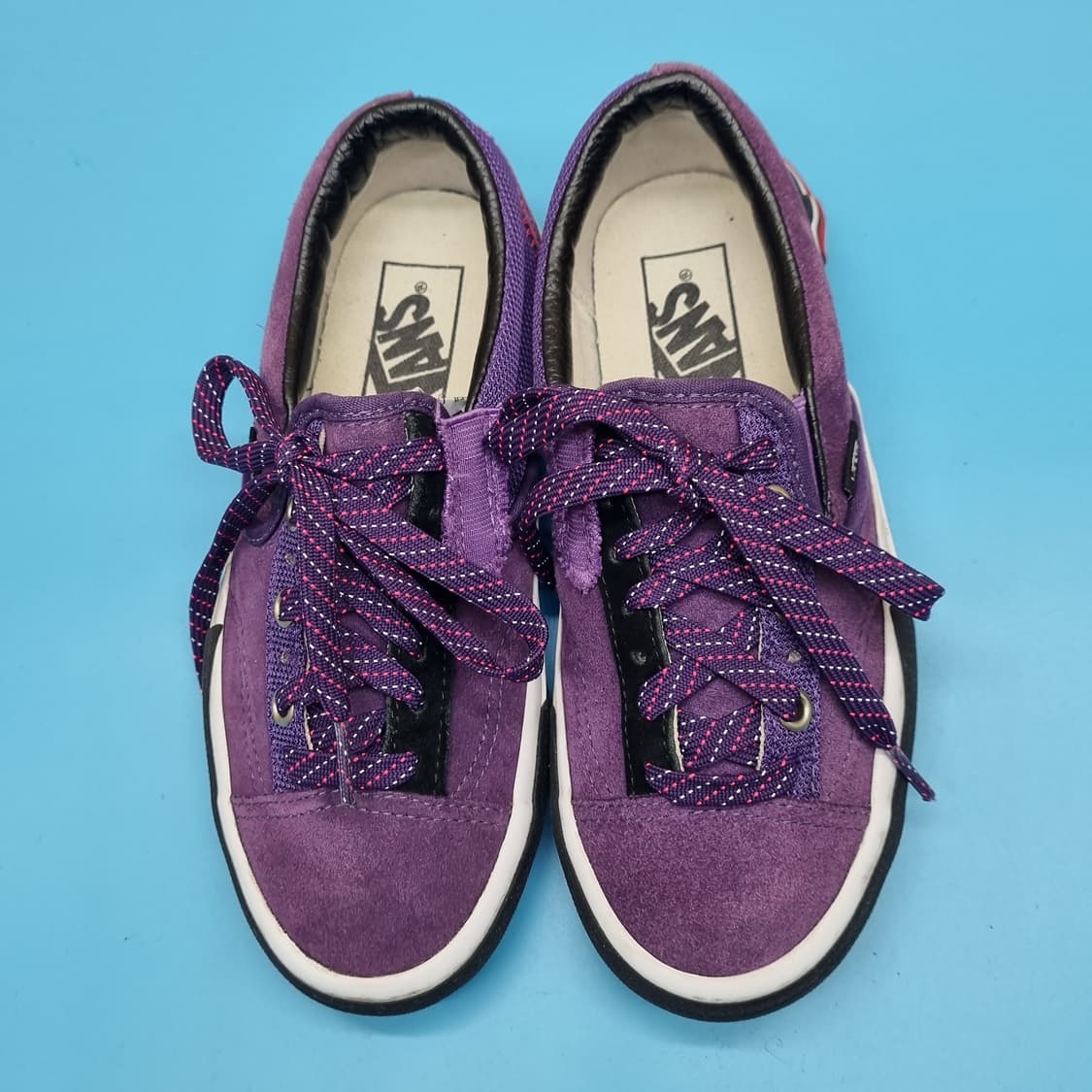 반스 퍼플 스니커즈 220 상품이미지2