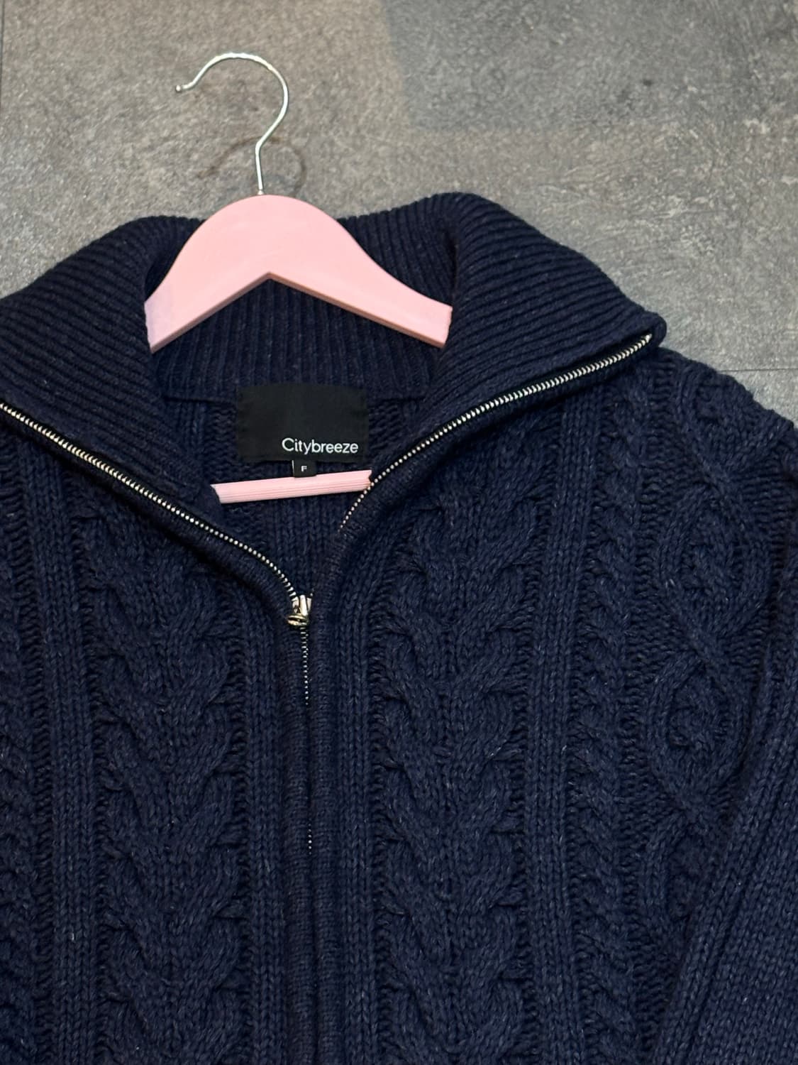 시티브리즈 케이블 꽈배기 니트집업 Free사이즈 상품이미지4