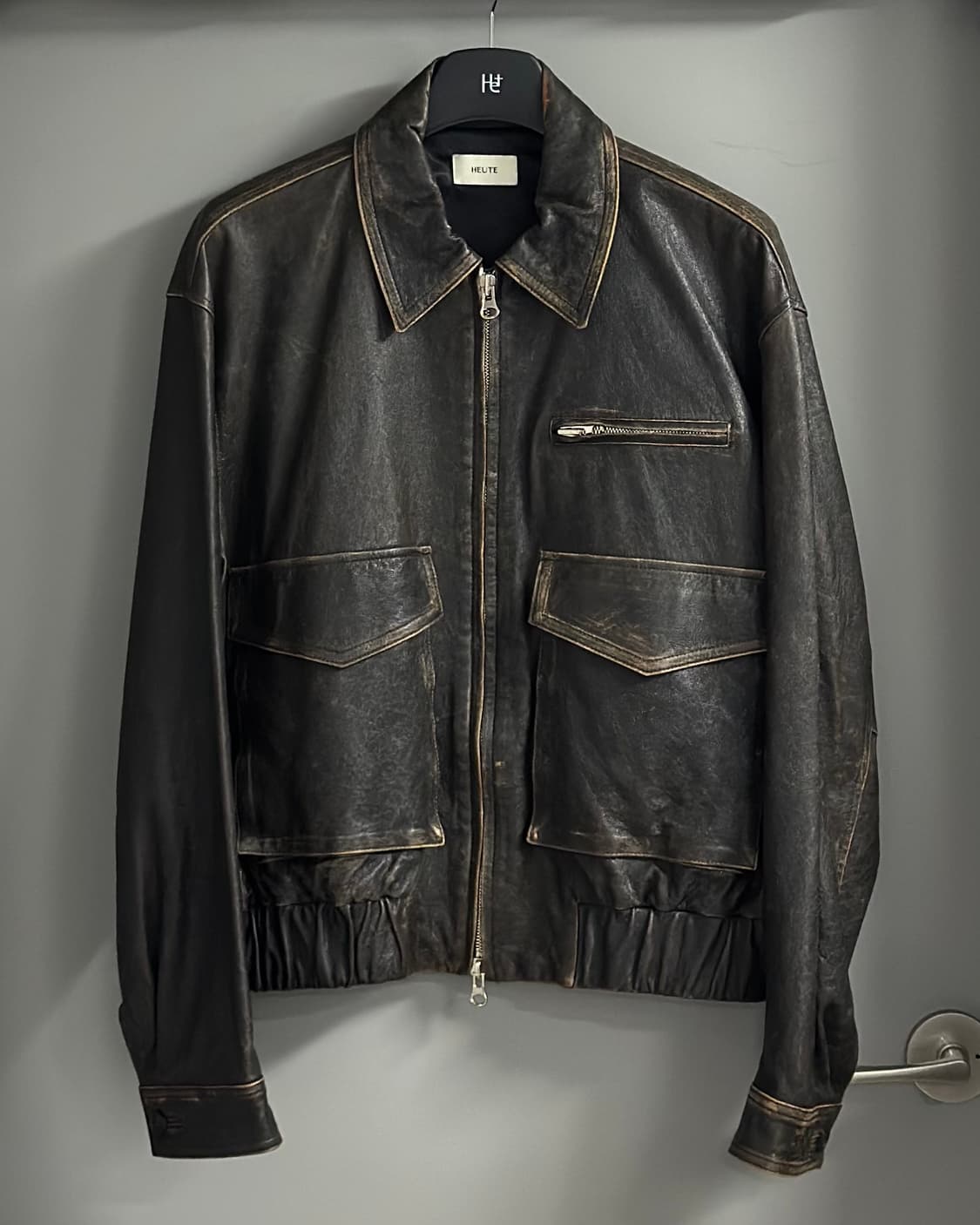 [OS] 호이테 크랙 리얼 양가죽 레더자켓 상품이미지1