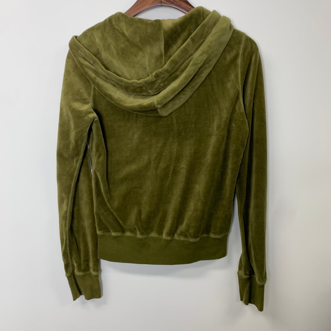 후아유 벨루어 카키 후드집업 상품이미지3