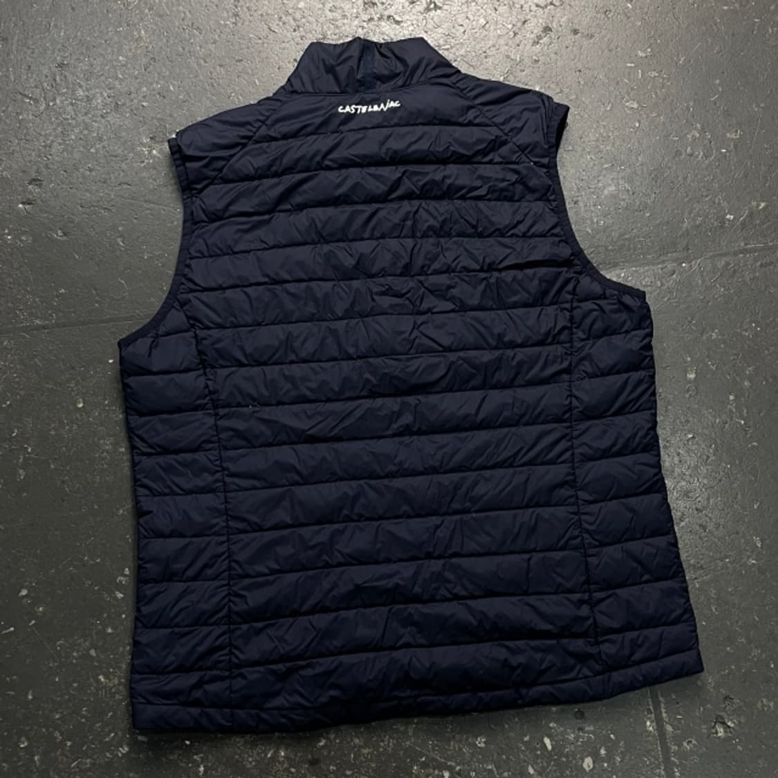 105 까스텔바작 패딩조끼  상품이미지5