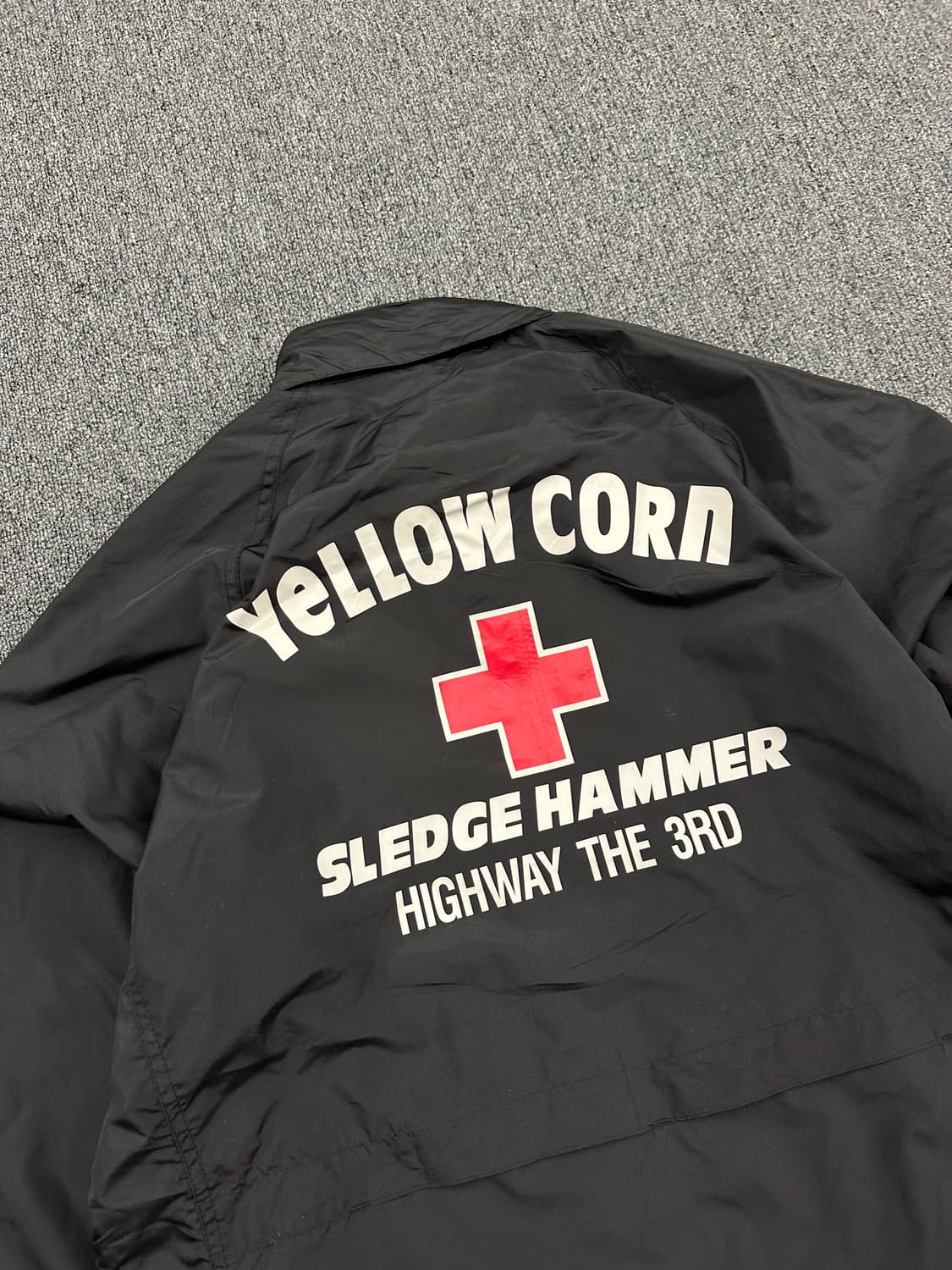 LL) 옐로우콘 후면 로고 프린팅 레이싱 바람막이 상품이미지8