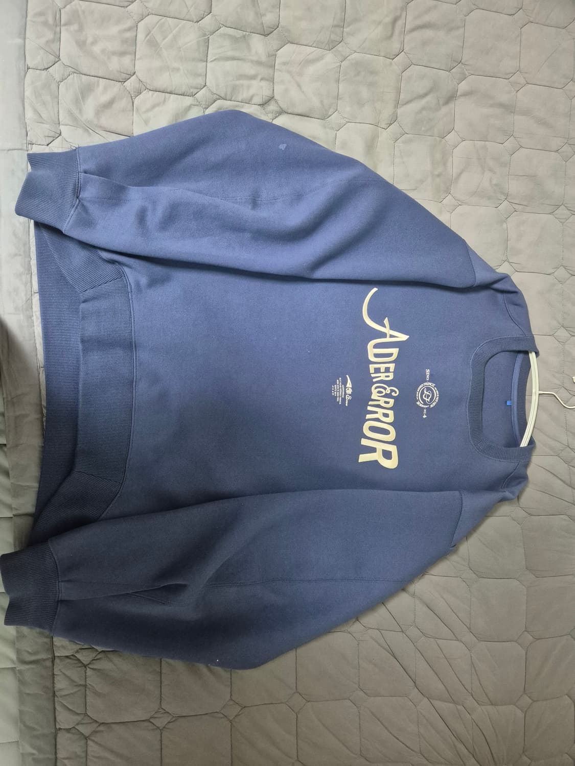 아더에러 베리프 스웻셔츠 상품이미지2