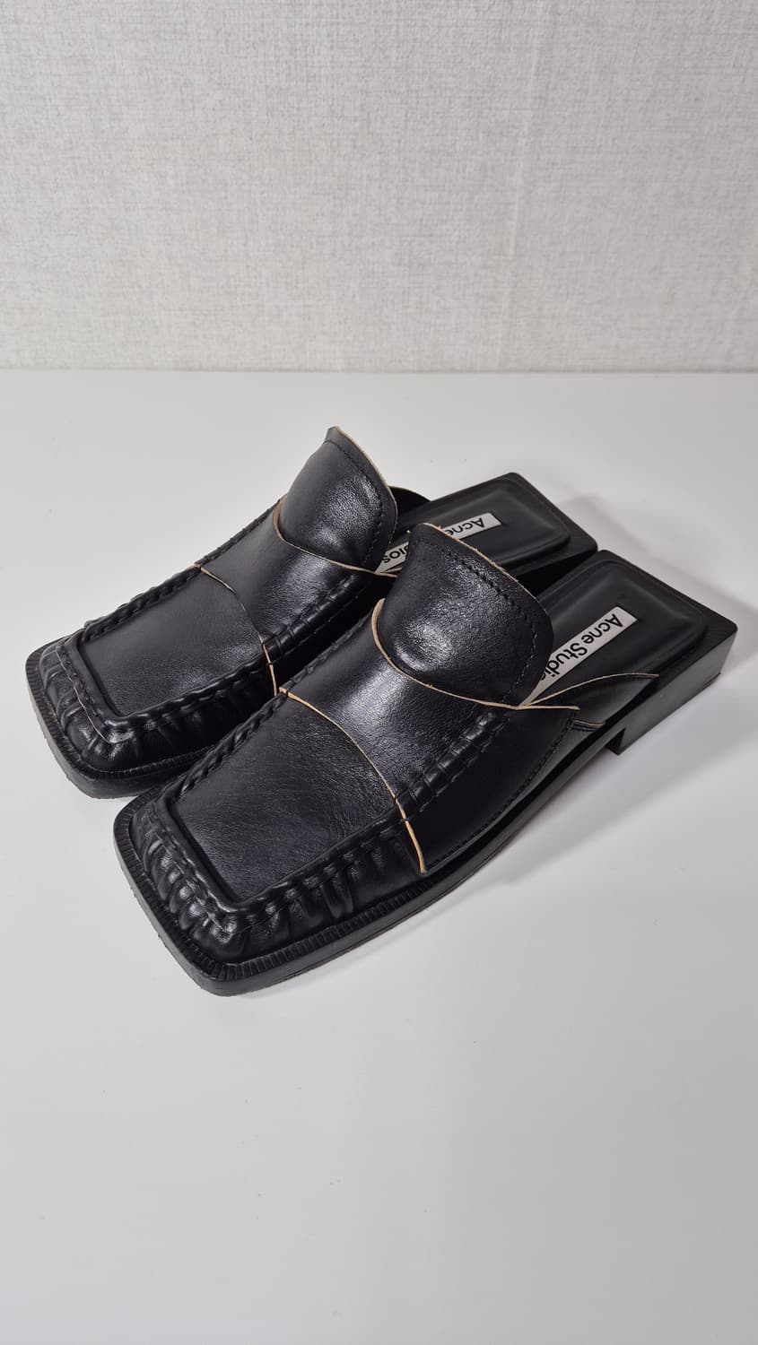 정품 아크네스튜디오 가죽 슬리퍼 상품이미지1