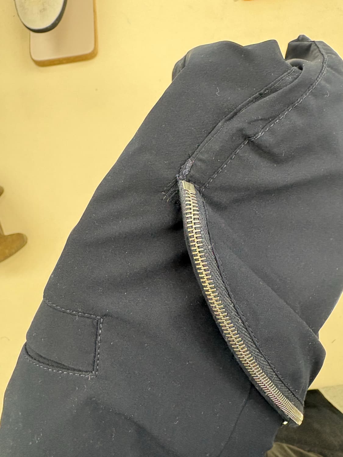 50) kiko kostadinov torino shorts 상품이미지3