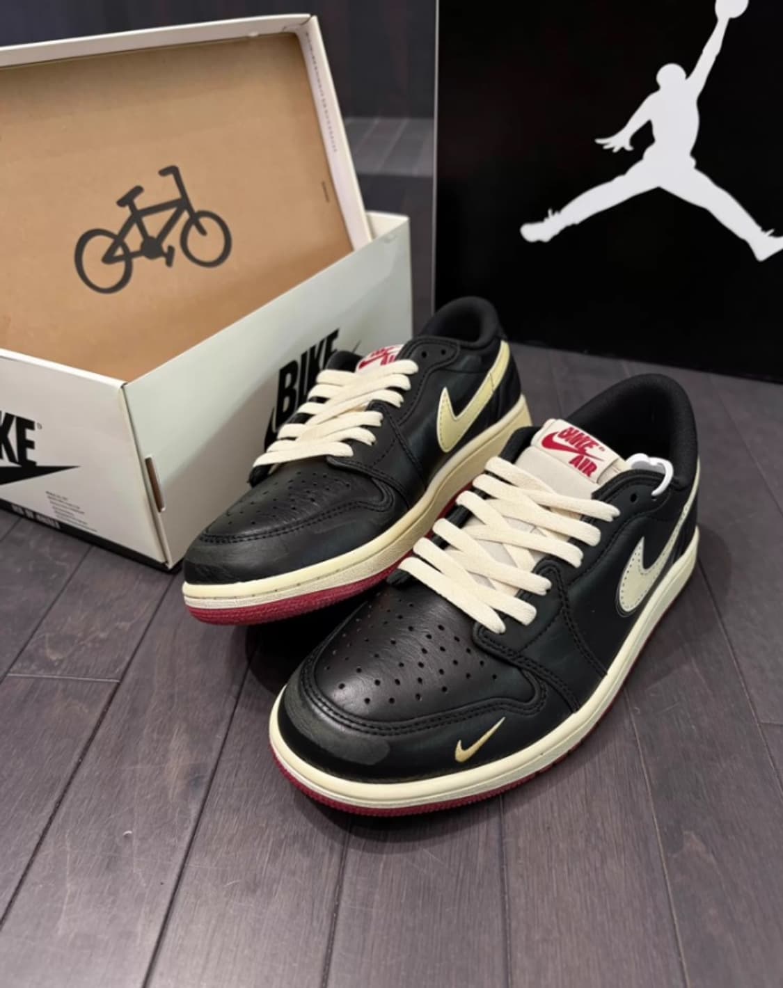 조던 1 x 나이젤 실베스터 레트로 로우 OG 베러 위드 타임 270mm 상품이미지2