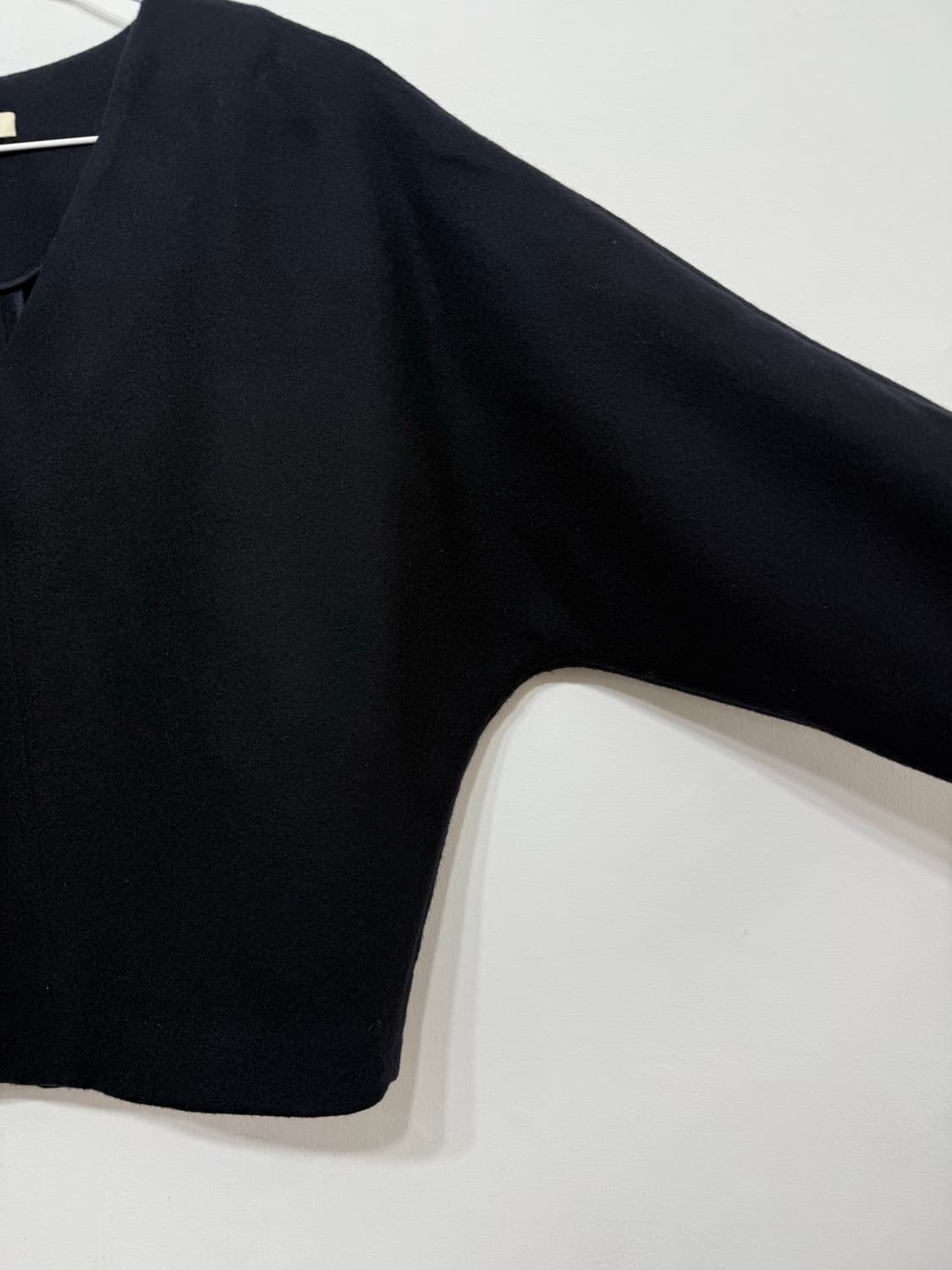 문선 MOONSUN 울 브이넥 블라우스 free 상품이미지4