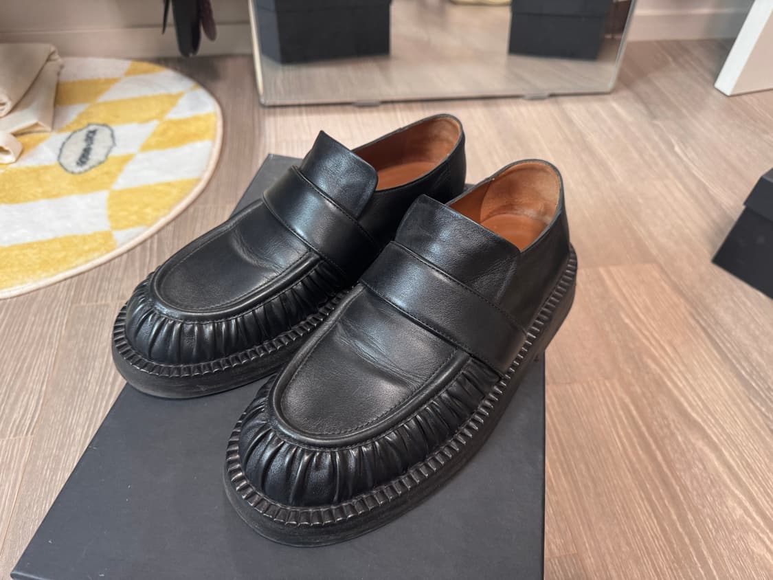 마르셀 알루체 로퍼 41사이즈 팝니다. 상품이미지1