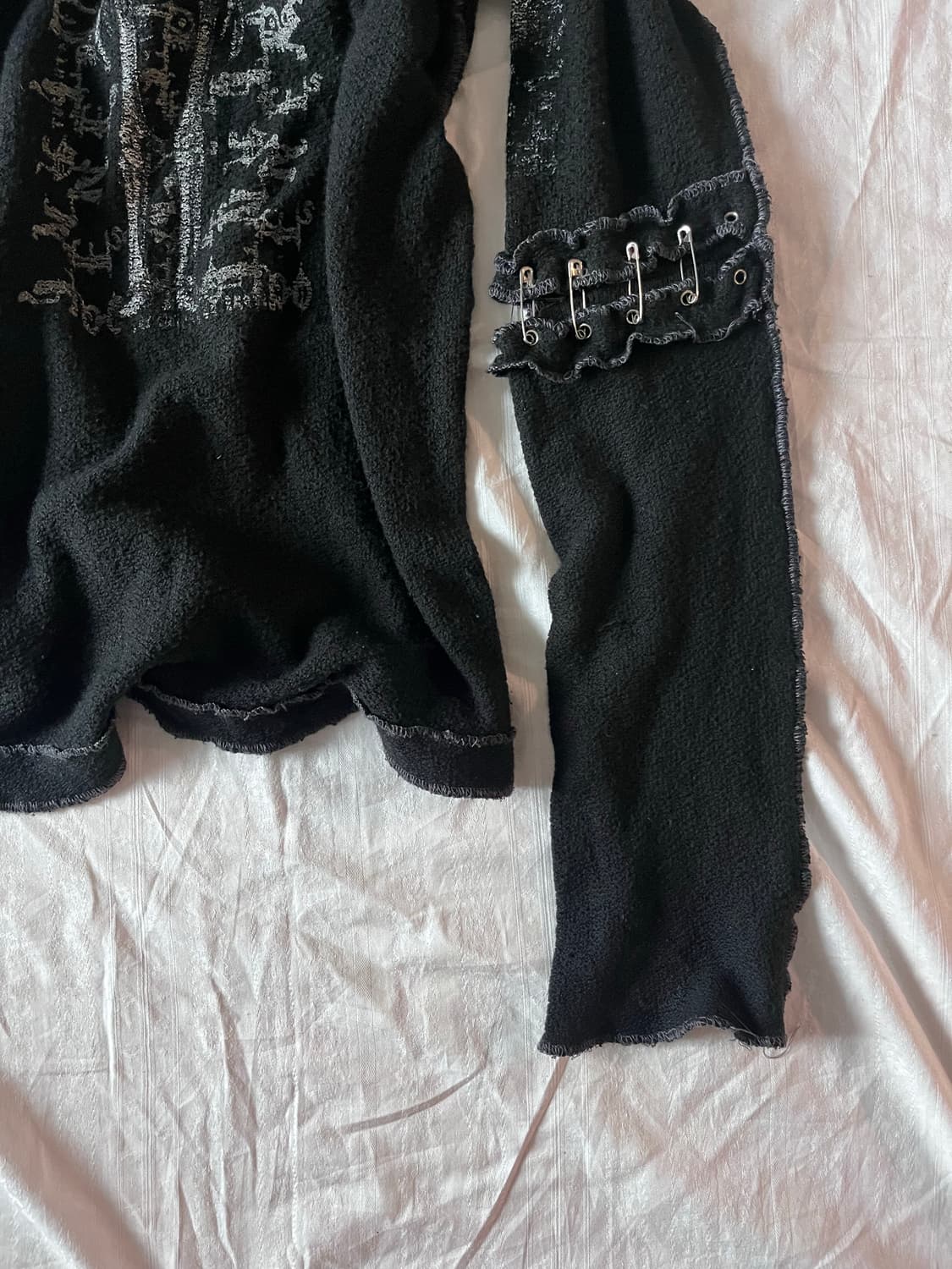 Lip Service Gothic Archive Long Sleeve 상품이미지4