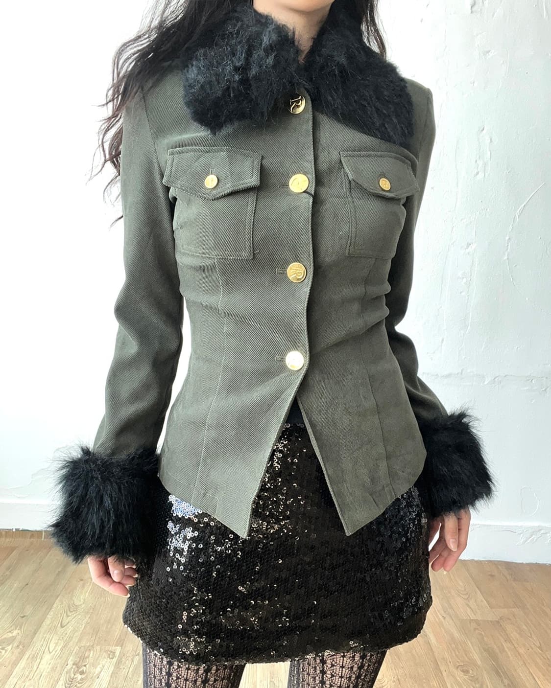 fur point khaki top 상품이미지6