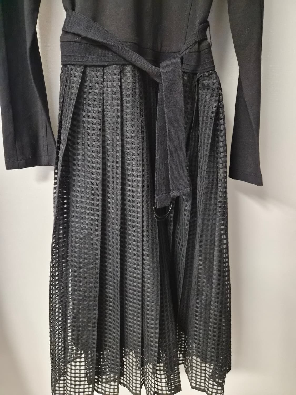 [TOPGIRL] 새상품탑걸 블랙 레이어드 플리츠 원피스 (S사이즈) 상품이미지4