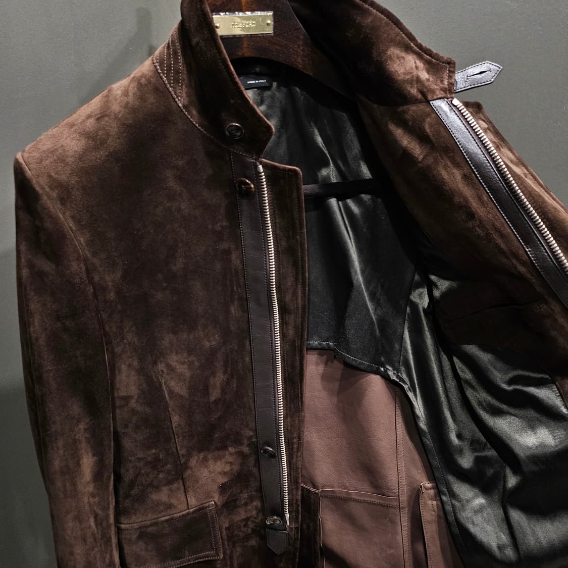 톰포드 레더트리밍 스웨이드 블레이저 자켓 상품이미지8