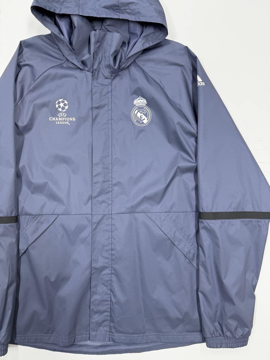 아디다스 챔피언스리그 레알마드리드 자켓 상품이미지2