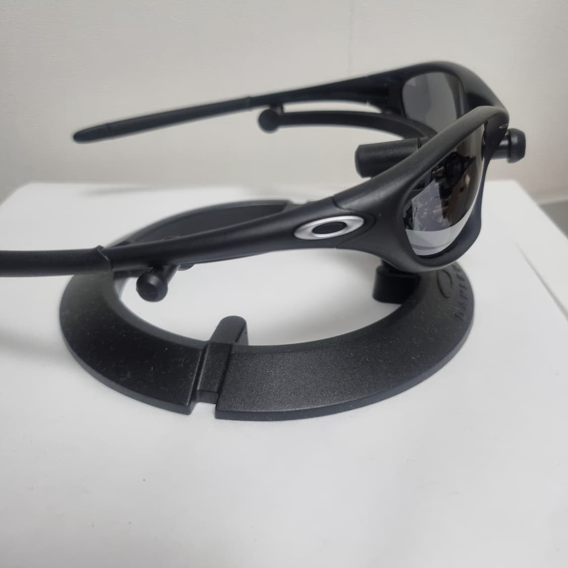 오클리 트웬티 메트블랙  상품이미지4