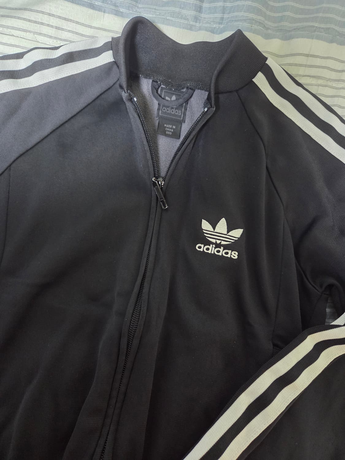 아디다스 제니깔 딱붙핏 파이어버드져지 상품이미지2