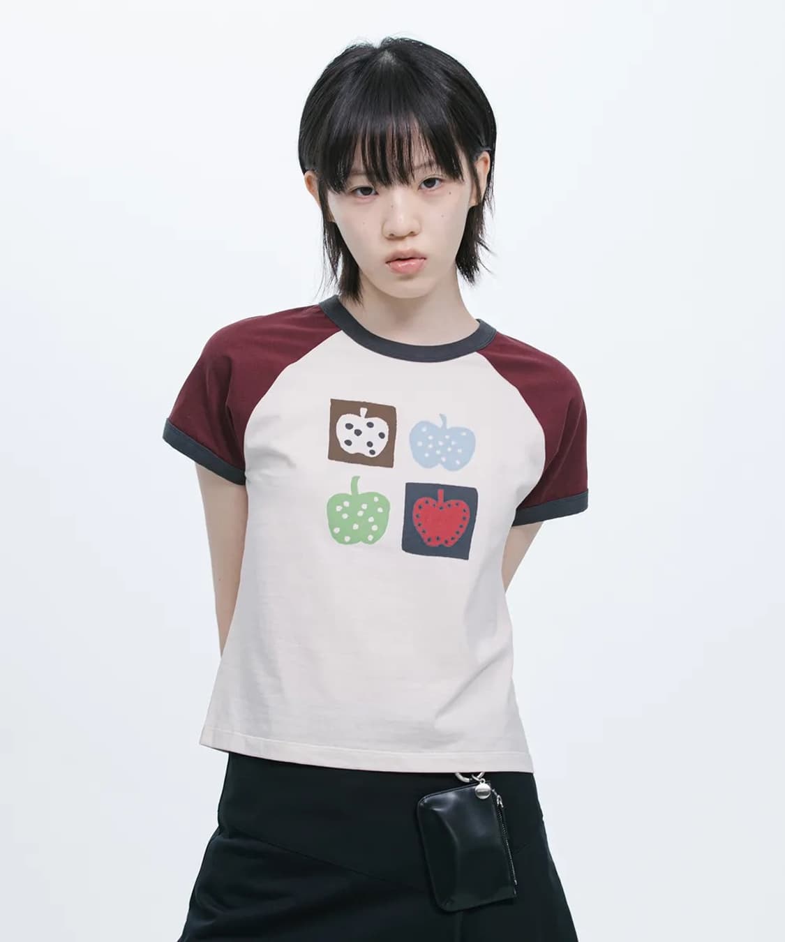 오헤시오 사과 레글런 티셔츠  (APPLE RAGLAN T-SHIRT) 상품이미지1