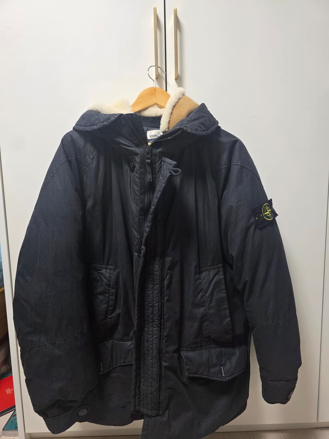 스톤아일랜드 50 Fili 레지나타 다운 패딩 블랙 [L] 상품이미지1