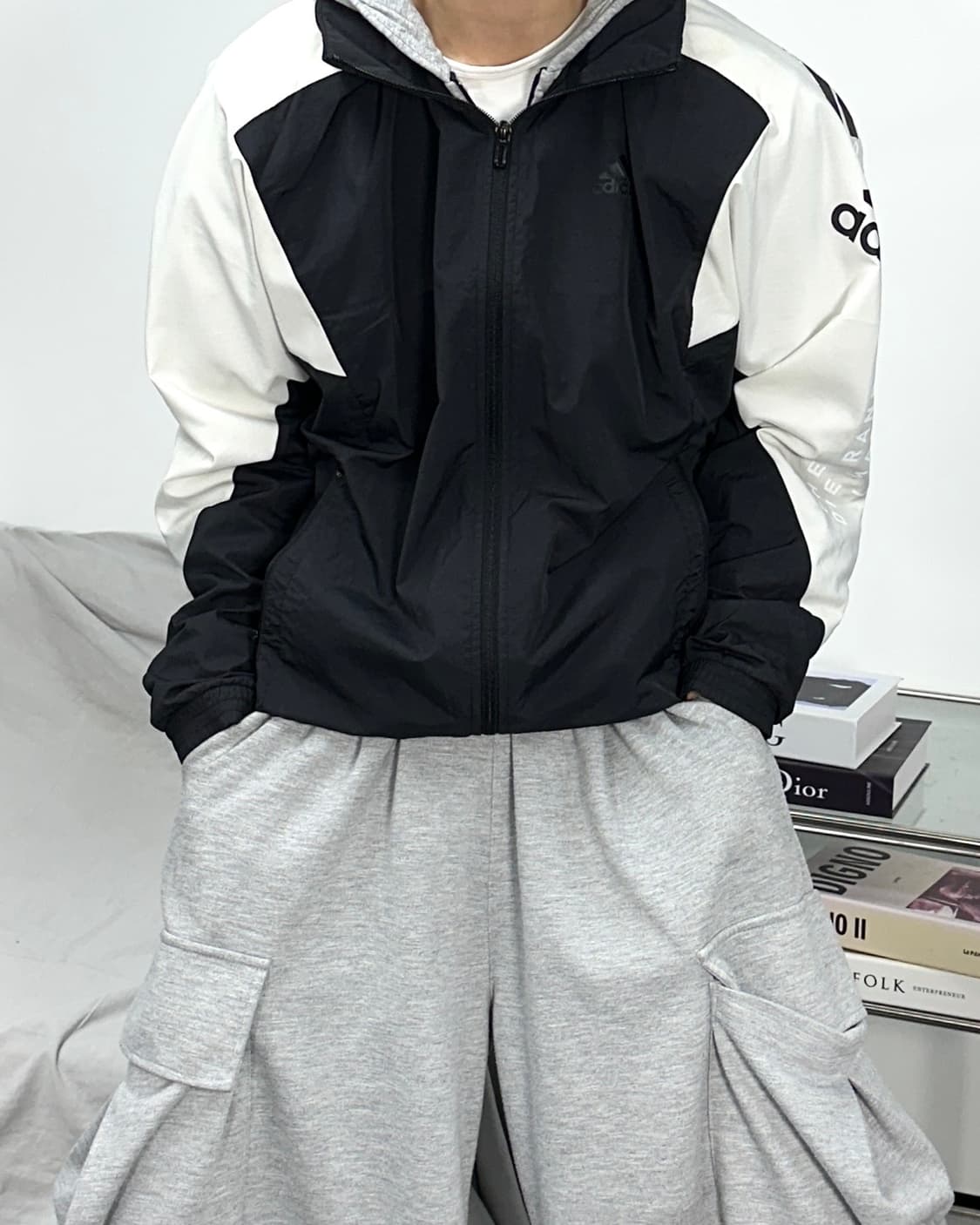 아디다스 블랙 화이트 우븐 트랙탑 바람막이 M 상품이미지1