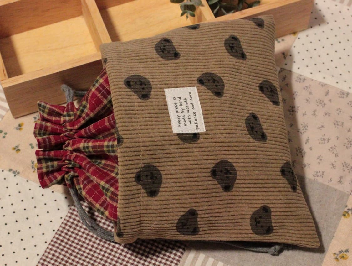 핸드메이드 곰무늬 스트링 파우치 상품이미지5