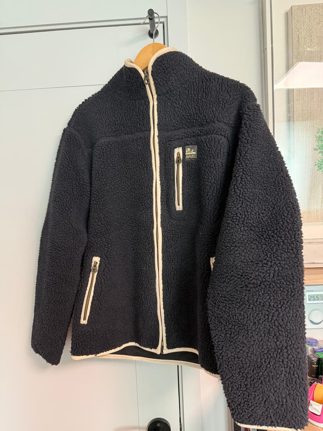 에임레온도르 후리스 집업 M 상품이미지1