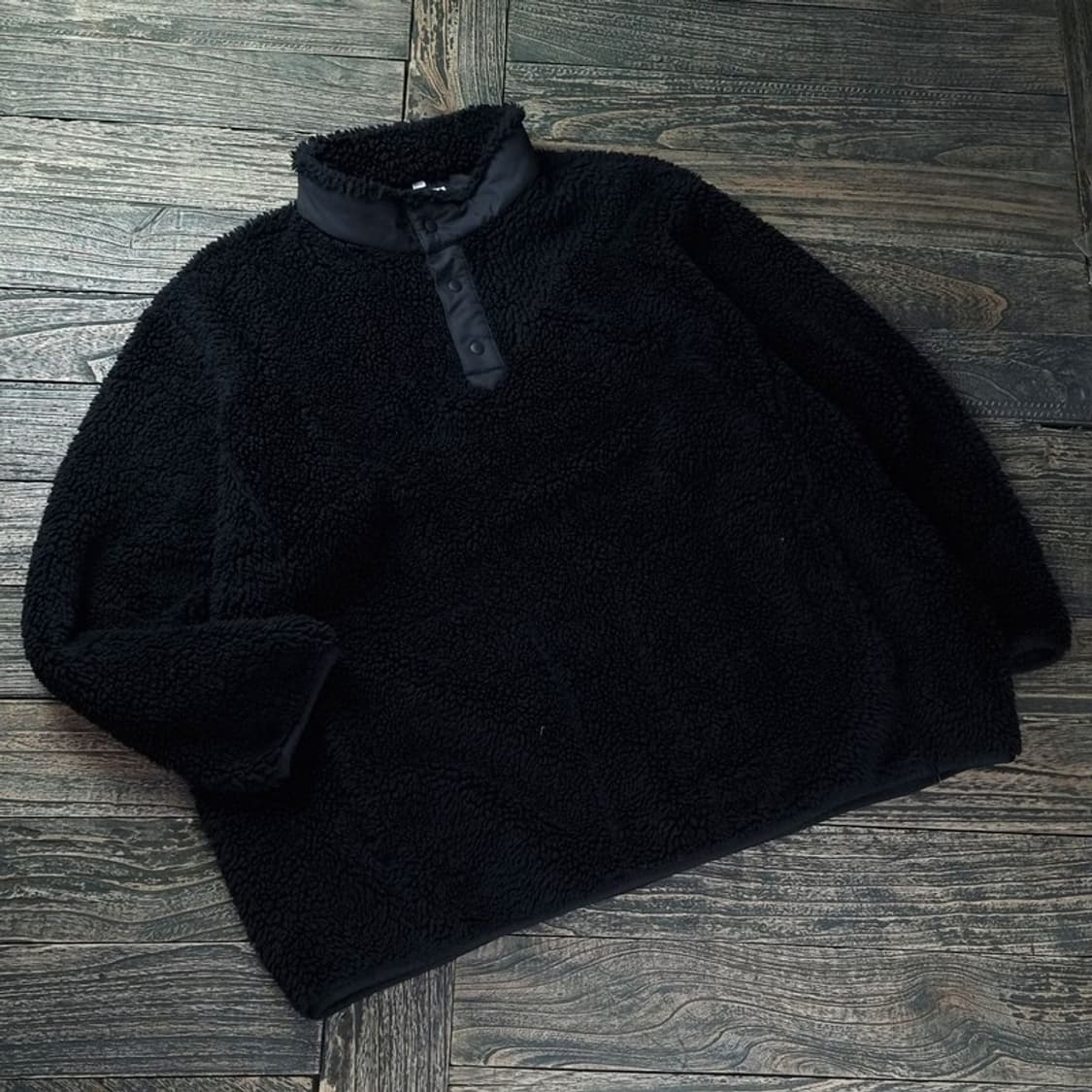 [유니클로 X 화이트마운티니어링]오버핏 쉐르파 후리스 맨투맨 M18325 상품이미지1