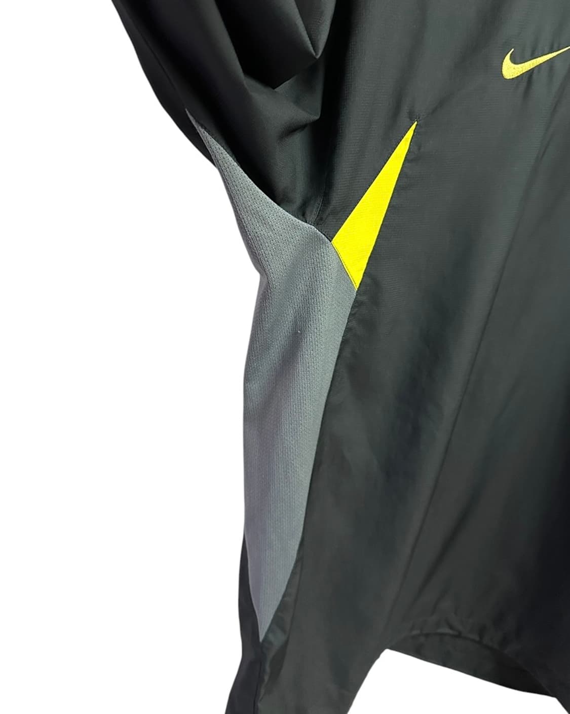나이키(NIKE) 00s 블랙/옐로우 토탈90 레트로 브이넥 웜업 L 상품이미지6