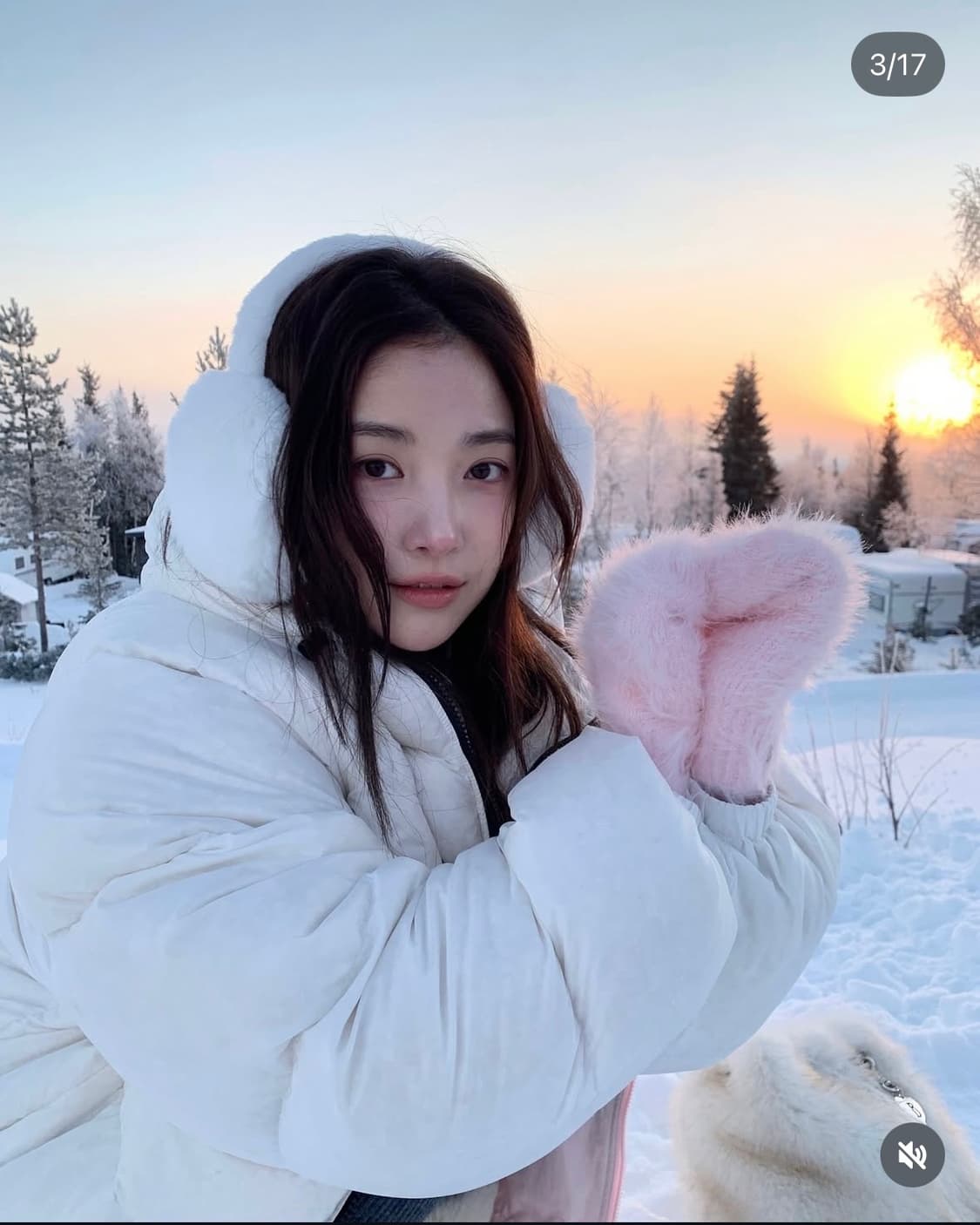 더바넷 리버시블 패딩 화이트 상품이미지2