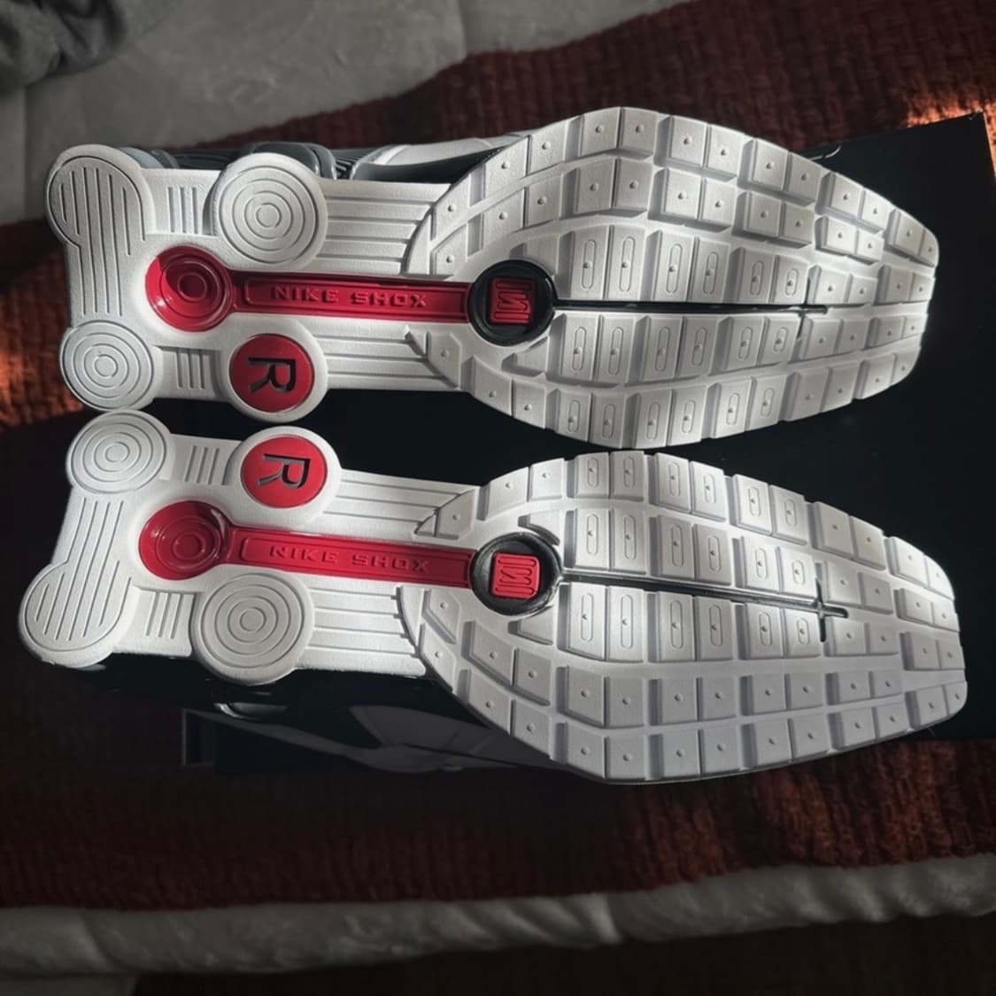 마틴로즈 나이키 샥스 275 상품이미지4