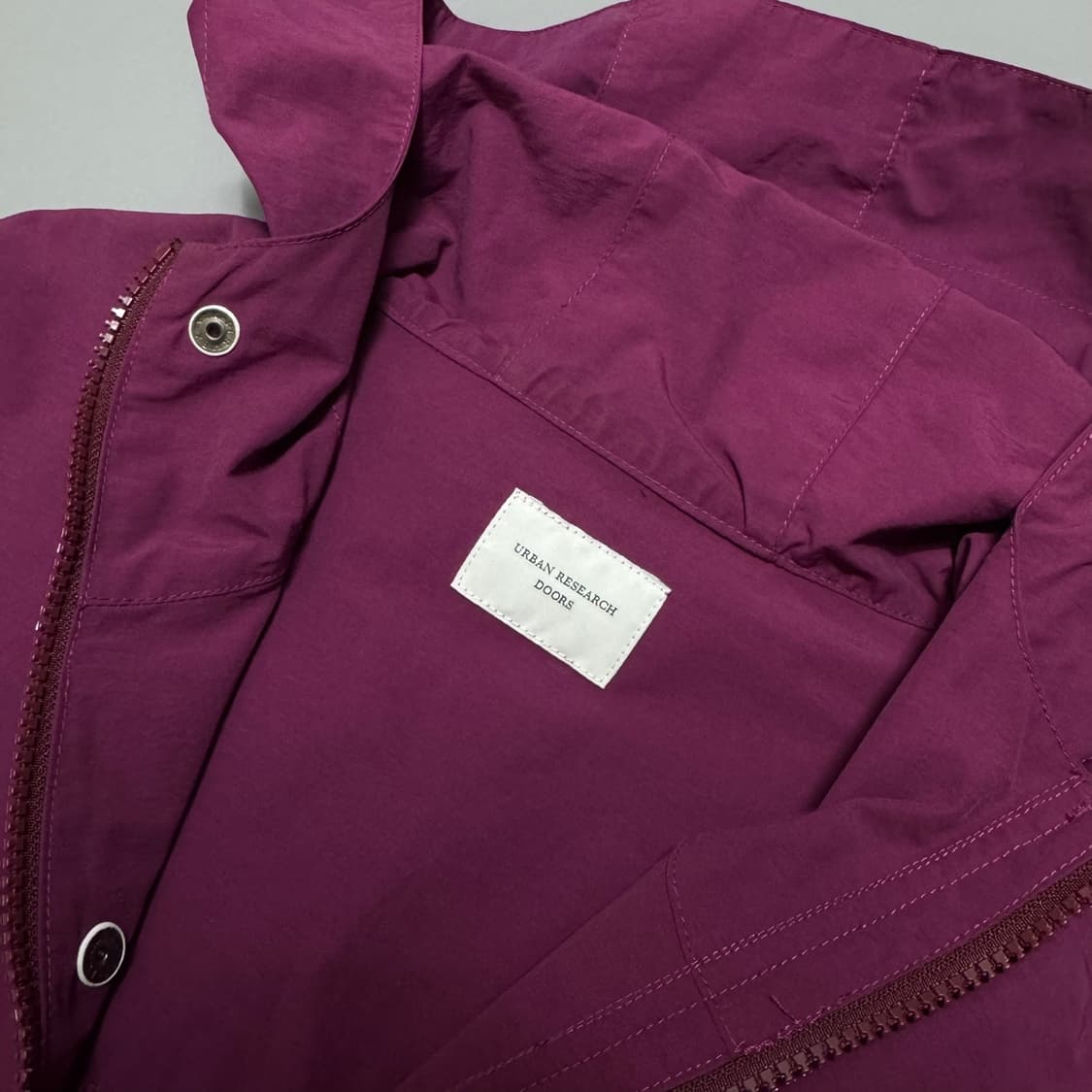 어반리서치 퍼플컬러 코튼 트윌 코튼 쇼트 유틸리티 포켓 마운틴 자켓 상품이미지3