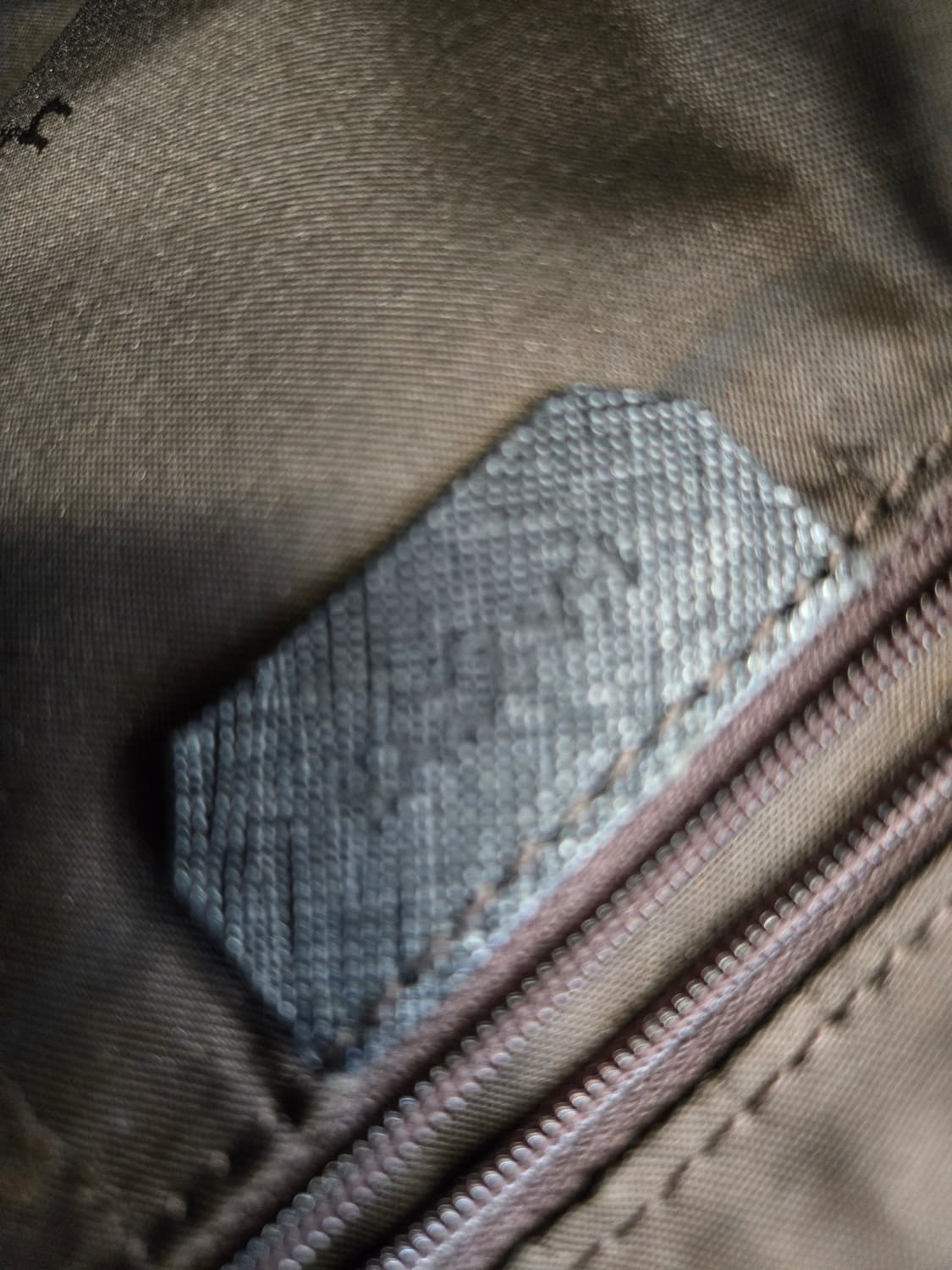 헤지스 프라다 원단 크로스겸 숄더 상품이미지9