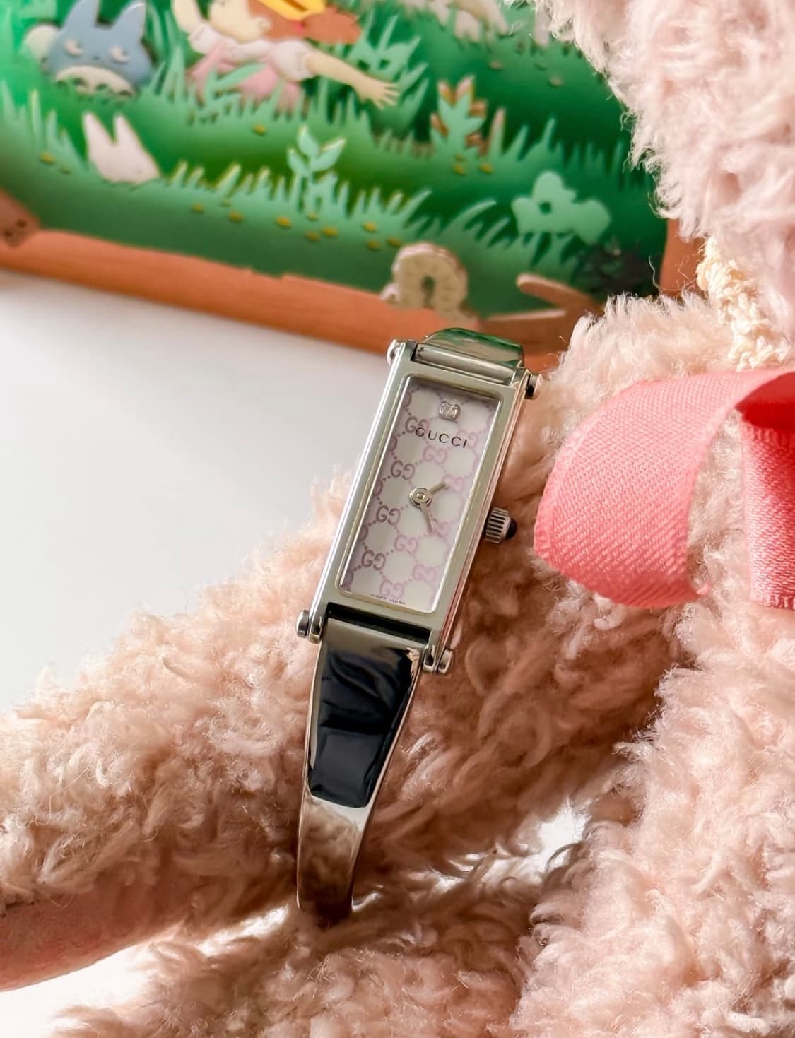 구찌 GG패턴 다이아 쉘 뱅글 시계 1500L 은장 여성 시계 상품이미지2
