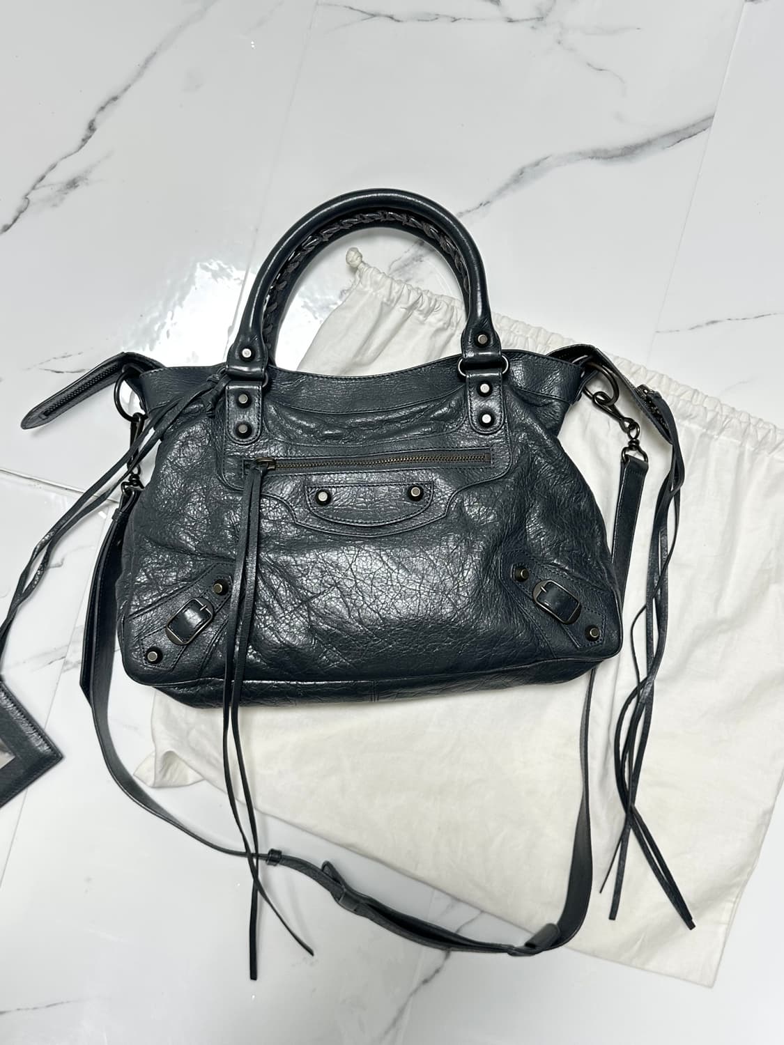 [A 정품] 발렌시아가 시티 모터백 타운 다크그레이 상품이미지8