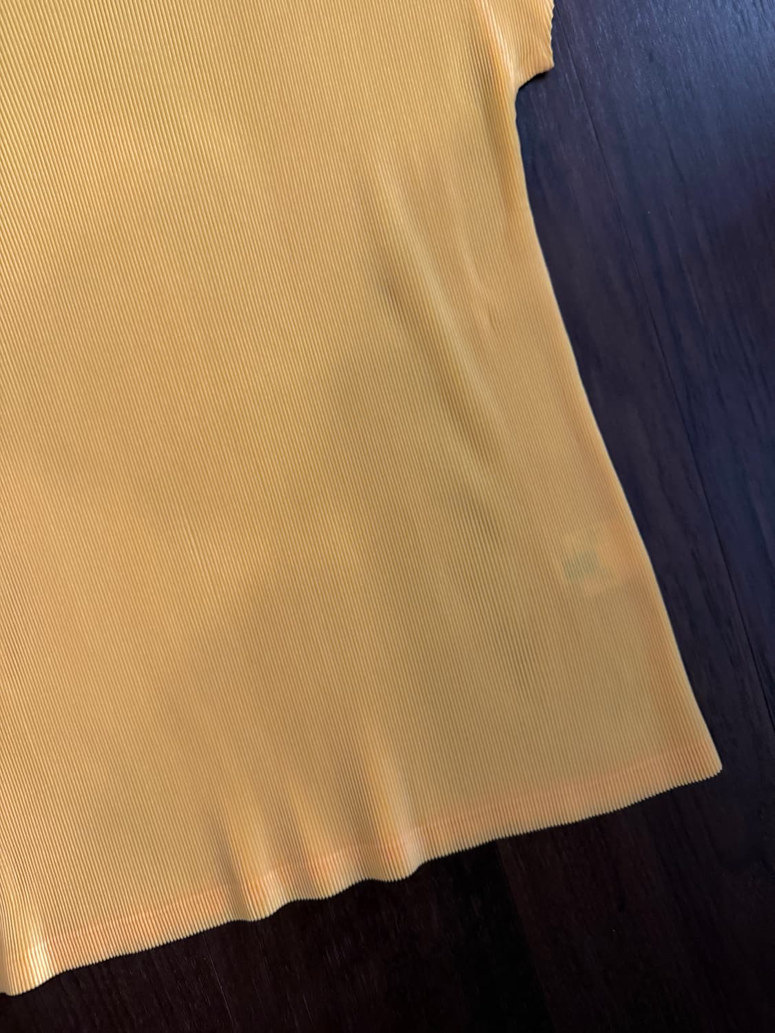 플리츠플리즈 미스트라인 반팔티 상품이미지3