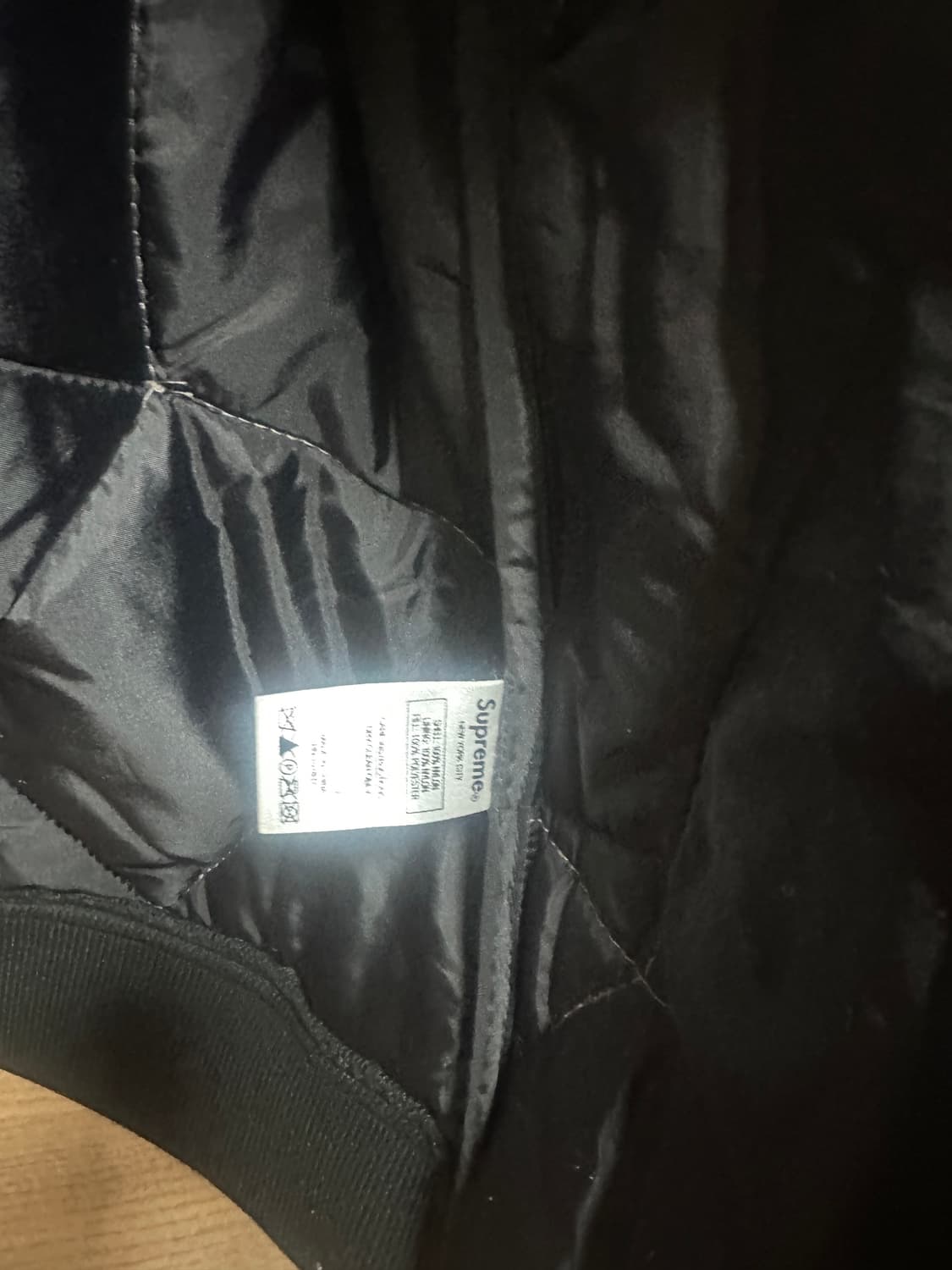 슈프림 퀼팅자켓 상품이미지3