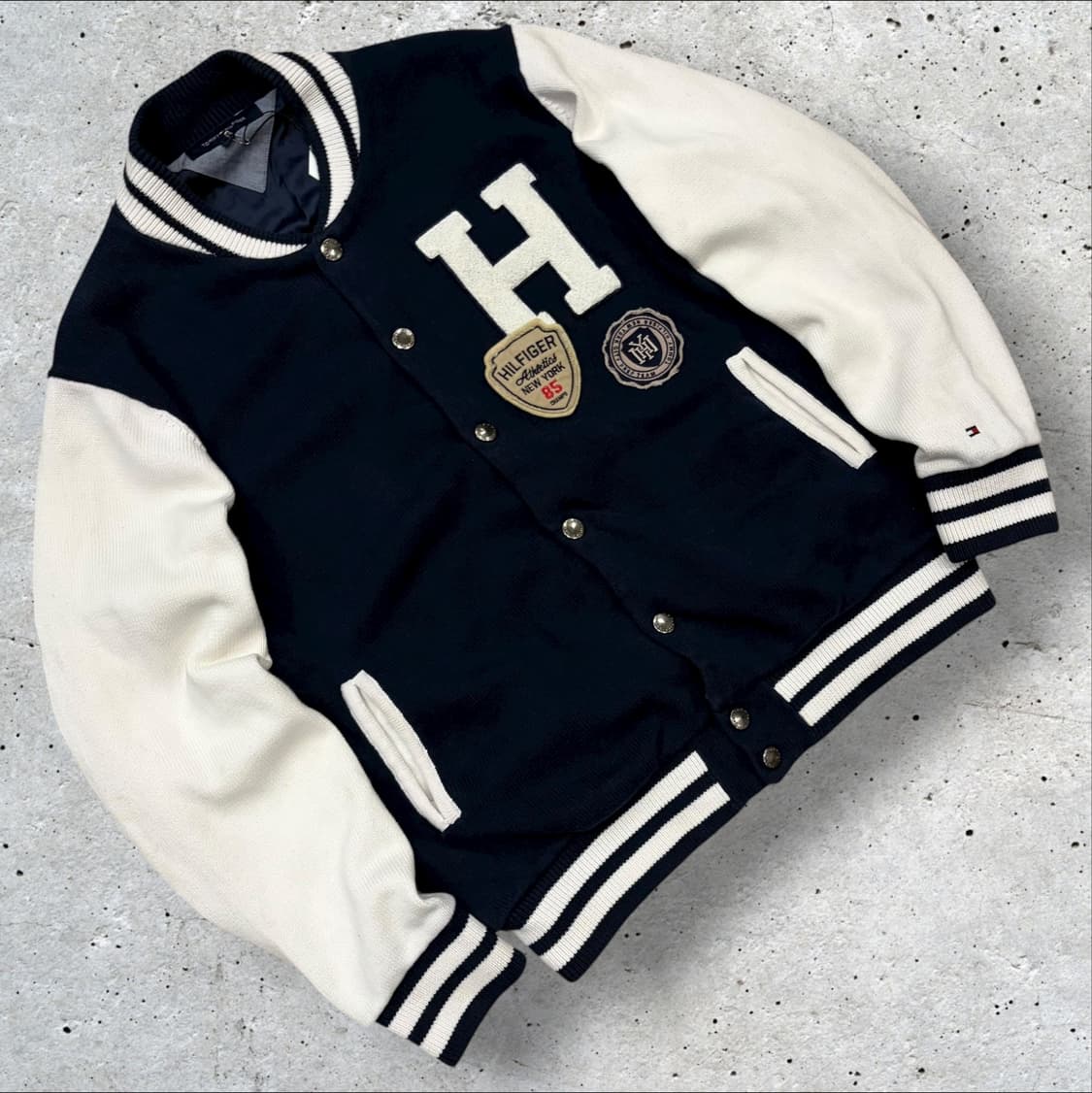 [XL] 타미힐피거 재팬 니트 네이비 바시티 자켓 B232 상품이미지1