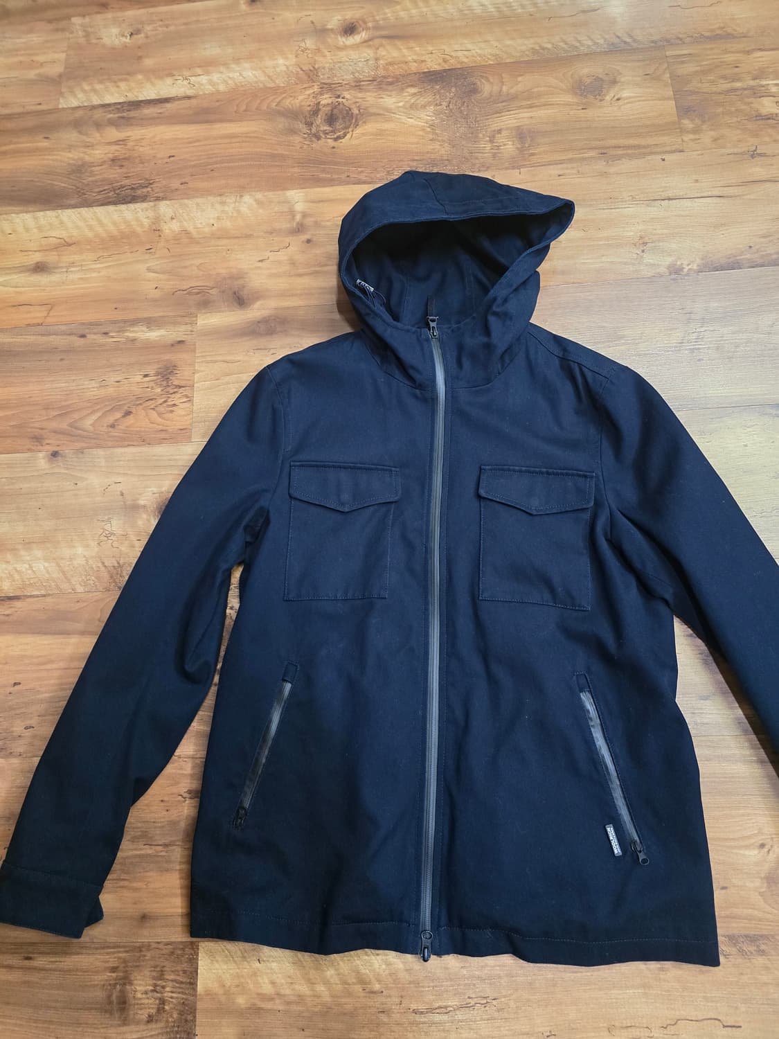 울리치 자켓 판매합니다  상품이미지1