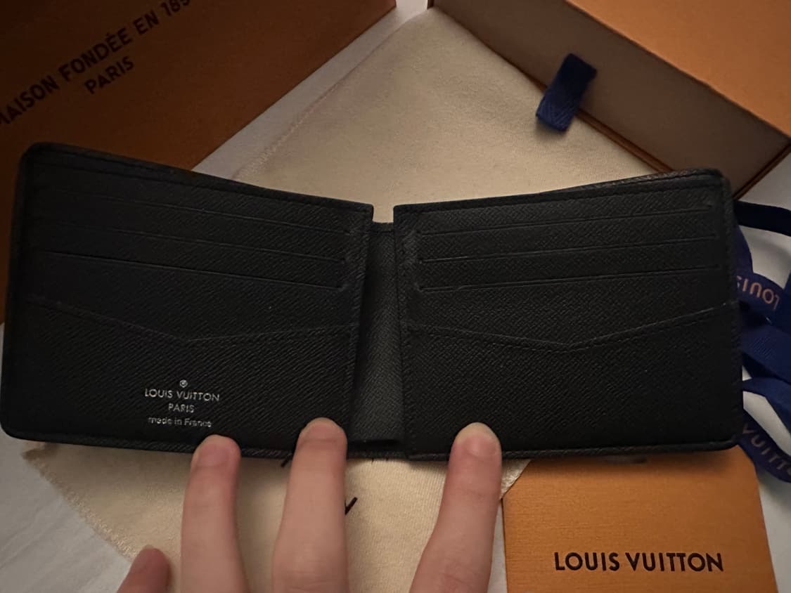 [풀구성/새상품급] 루이비통 이클립스 모노그램 반지갑 상품이미지2