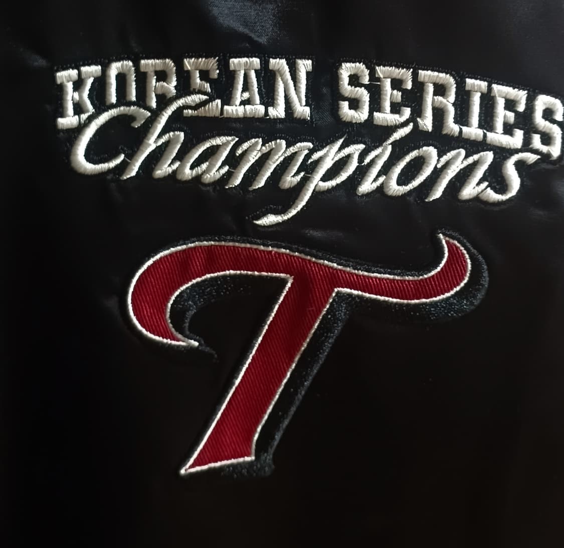 엘지 트윈스 챔피온 우승 점퍼 레드 2023 XL 상품이미지2