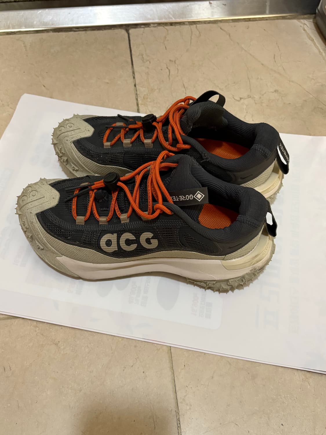 나이키 acg 마운틴 플라이 2 로우 고어텍스 상품이미지3