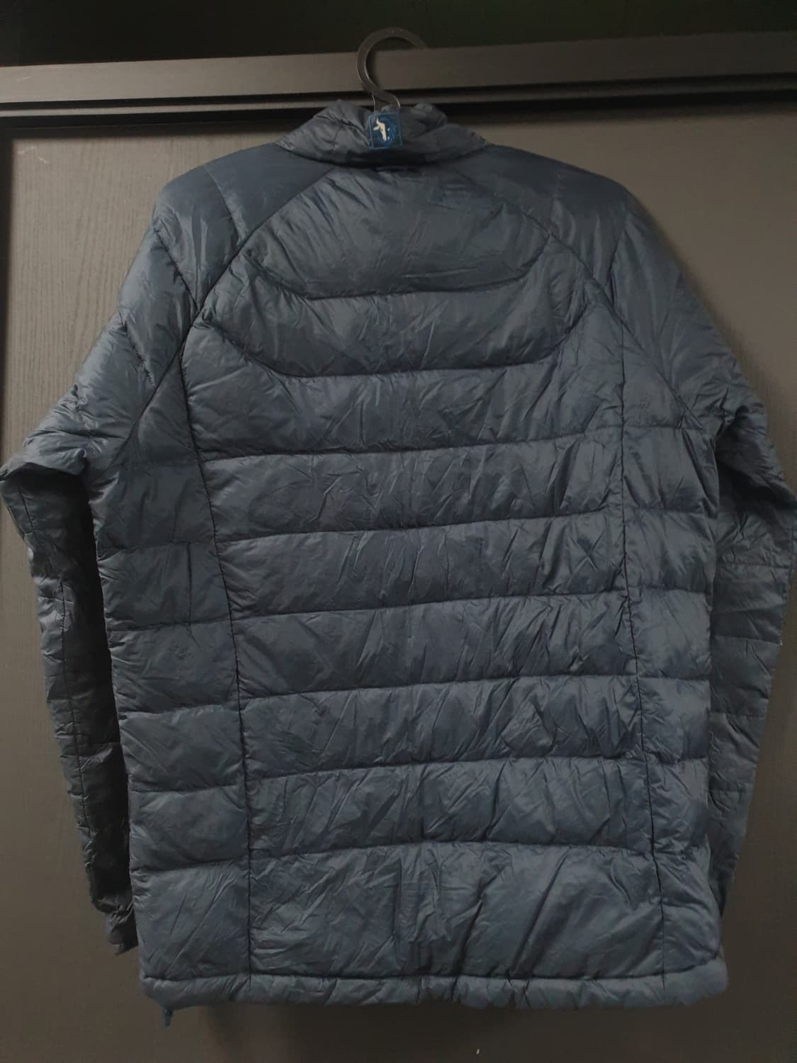 블랙야크 정품 오리털경량패딩 100사이즈 팝니다  상품이미지2