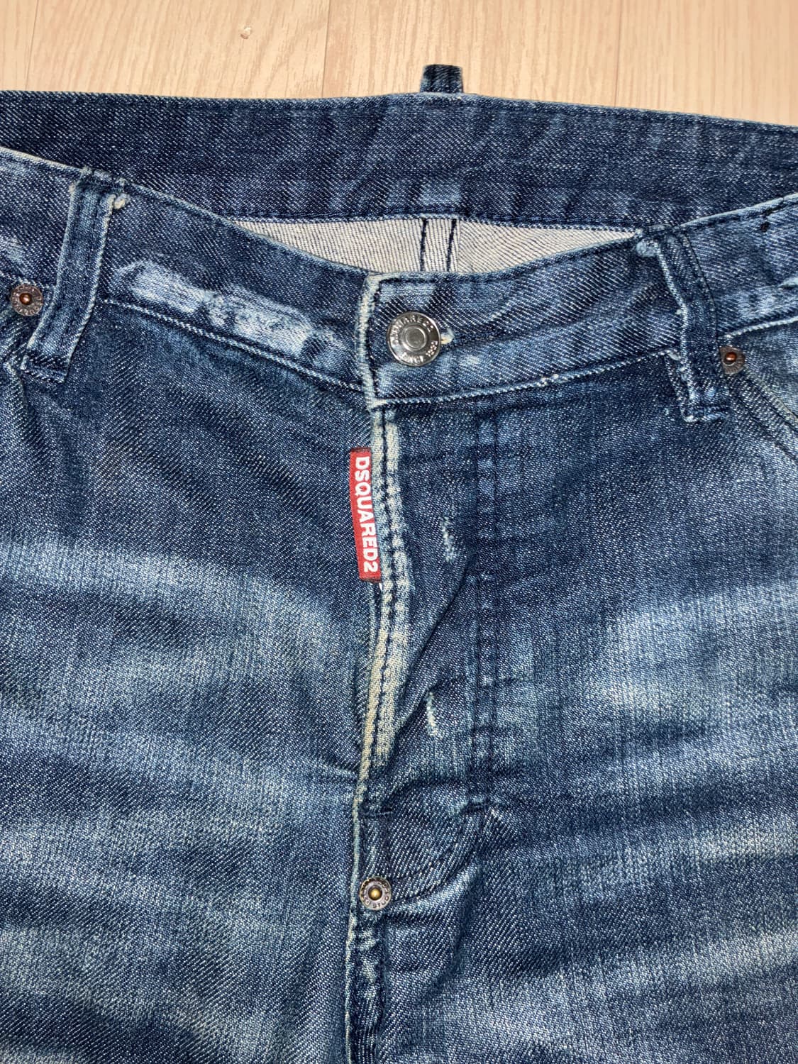 디스퀘어드2 빈티지워싱 데님 상품이미지5