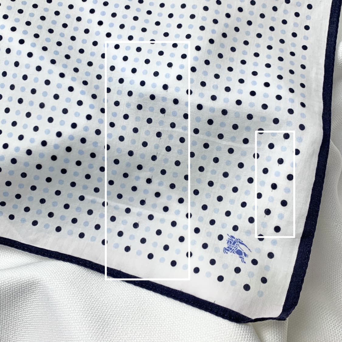 [정품] Burberry 버버리 도트 패턴 빈티지 쁘띠스카프 손수건 상품이미지2