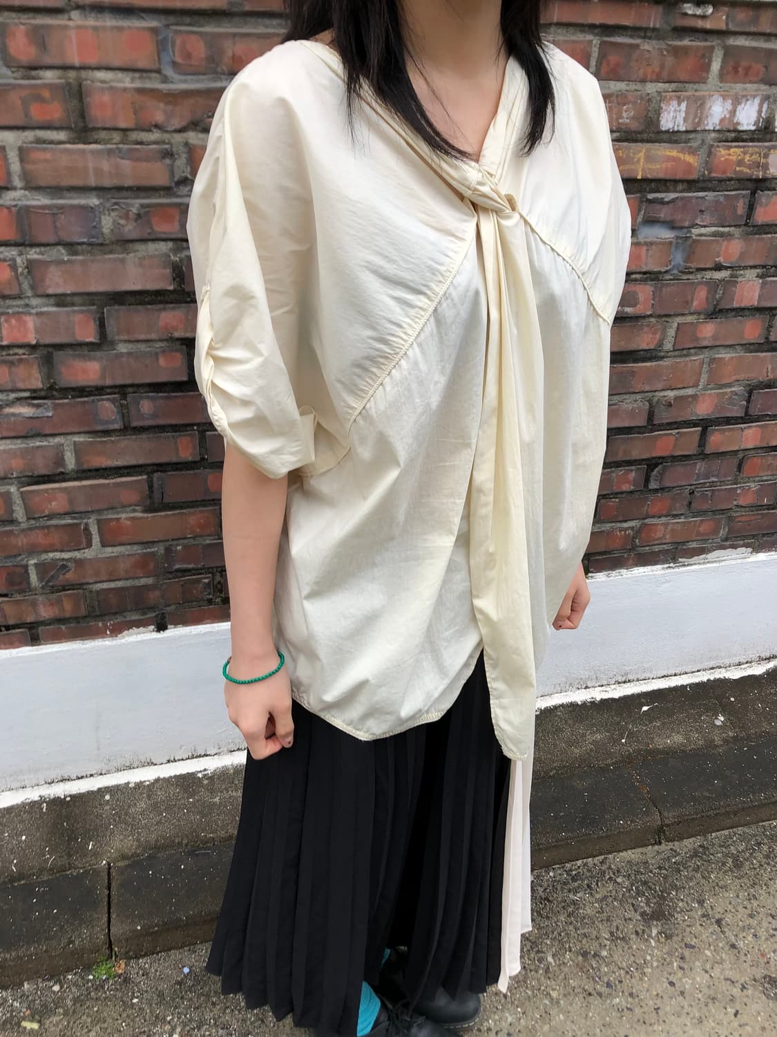 System Knot Cross Half Blouse 상품이미지1