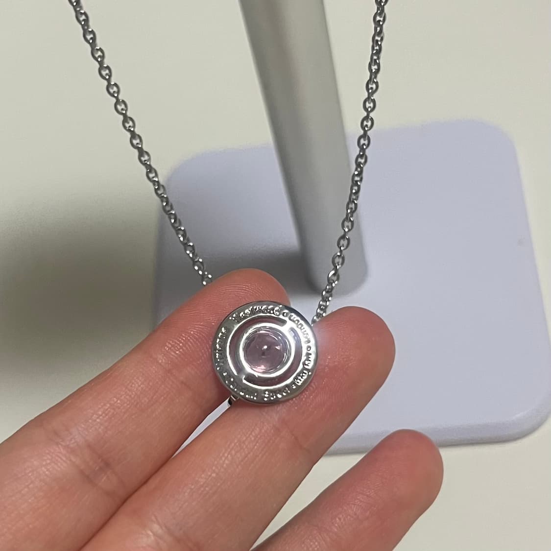 비비안웨스트우드 옥타비에 미니 목걸이 핑크 상품이미지5