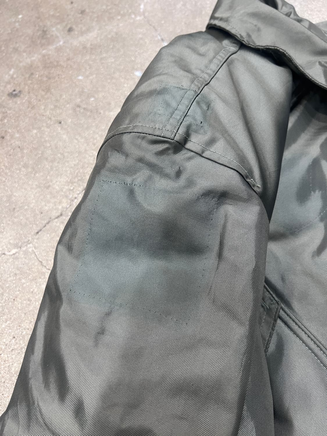 알파 인더스트리 CWU-45/P 플라이트 자켓 상품이미지9